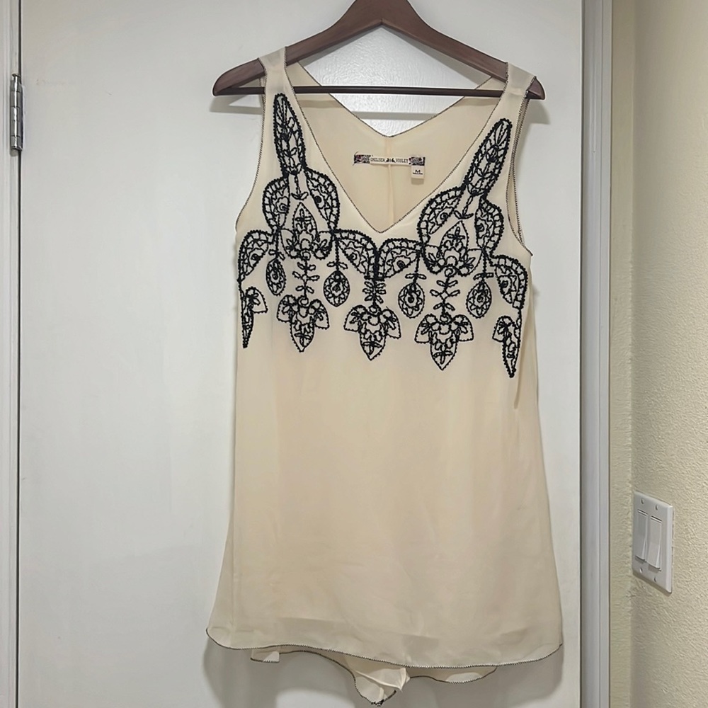 Chelsea and Violet Tunic Length Top